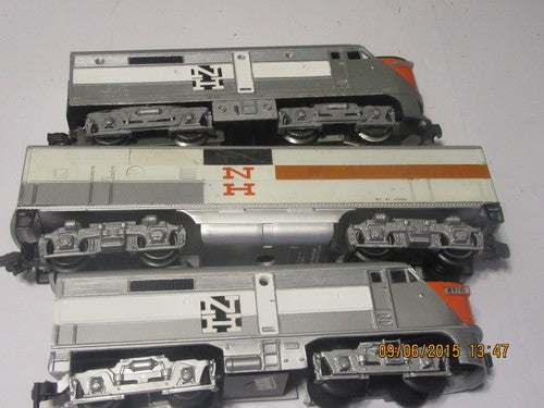 Lionel Trains New Haven A/B/A Units Diesel Engines . 1 powered unit.