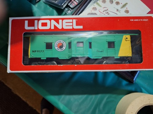 Lionel Northern Pacific Caboose 6-9177